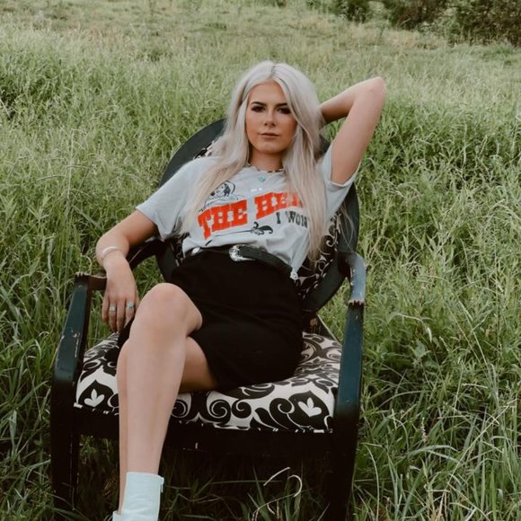 THE HELL I WON’T Handmade Graphic Tee - Picture 7 of 11